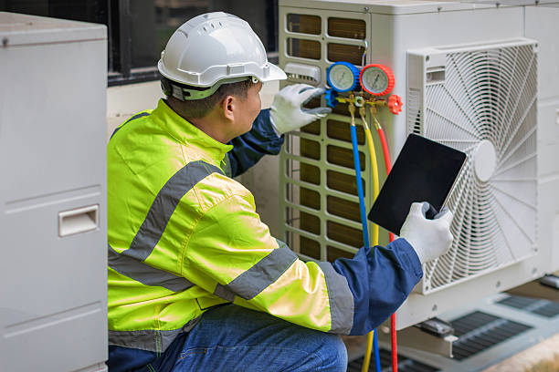 Professional Hvac Maintenance technician working in Newington, VA
